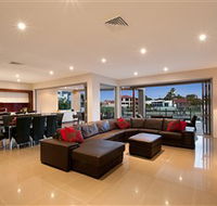 Xanadu Waterfront Elite Holiday Home - Melbourne 4u