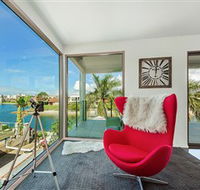Riviera Waters at Vogue Holiday Homes - Melbourne 4u