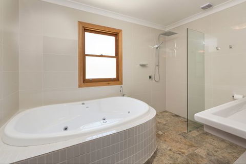 Elderslie House - Accommodation Melbourne 123