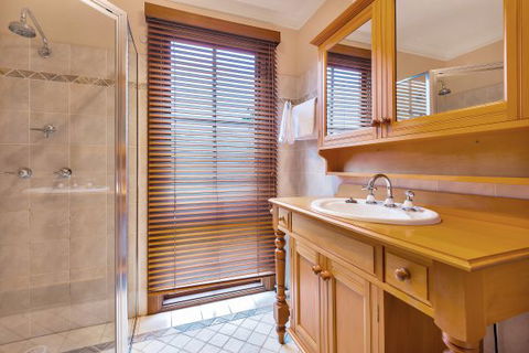 Elderslie House - Accommodation Melbourne 7