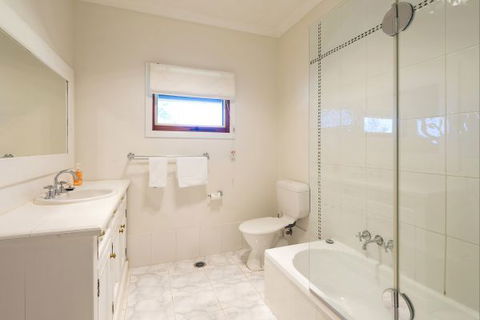 Elderslie House - Accommodation Melbourne 162