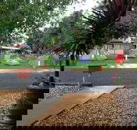Young Caravan Tourist Park - Accommodation Melbourne