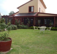 Nightingale Wines Luxury Villas - Accommodation Melbourne
