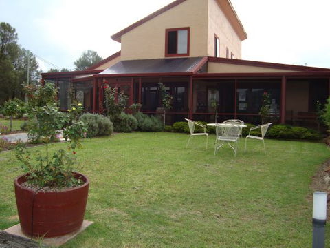 Nightingale Wines Luxury Villas - Accommodation Melbourne 0