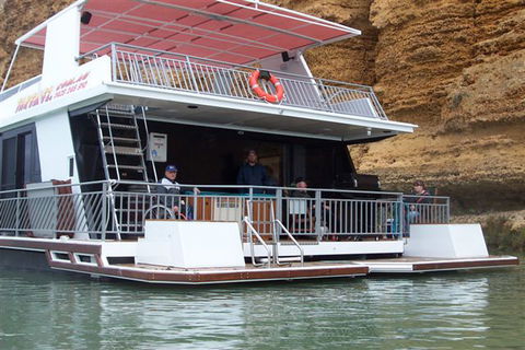 Takeme2 Houseboat - Melbourne 4u 2