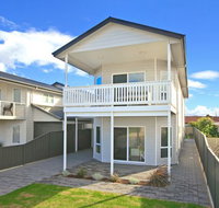 Century 21 SouthCoast White Caps