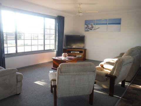 Decked Out - Accommodation Melbourne 2