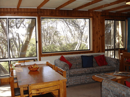 Akla Ski Lodge - Melbourne 4u 2