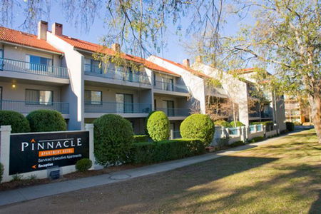 Pinnacle Apartments - Accommodation Melbourne 0