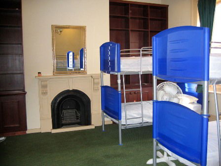 Adelaides Shakespeare Backpackers International Hostel - Accommodation Melbourne 2