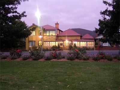 New Norfolk TAS Accommodation Melbourne