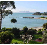 Amos House   Swansea  Villas - Melbourne 4u