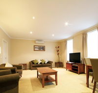 Lake Inn Ballarat - Accommodation Melbourne