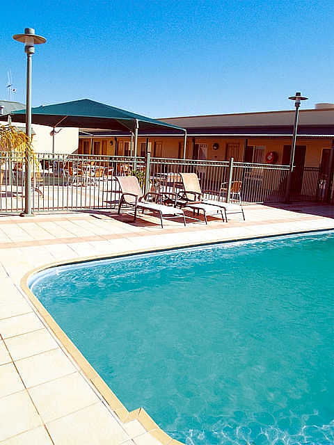 Best Western Crystal Inn - Accommodation Melbourne 2