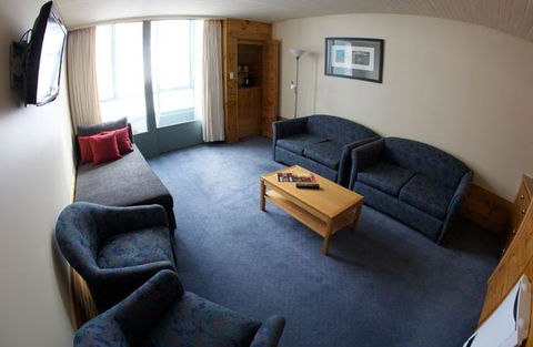 Perisher Valley Hotel - Accommodation Melbourne 2