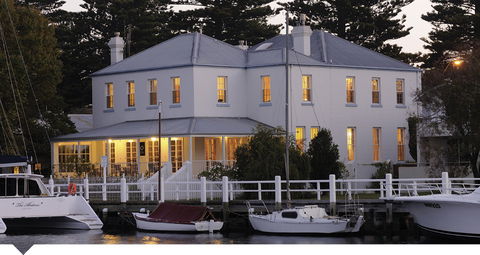 Oscars Waterfront Boutique Hotel - Accommodation Melbourne 0