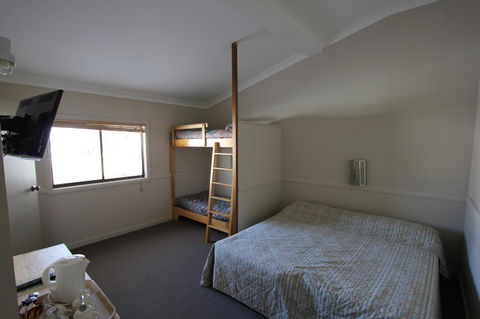 Corroboree Lodge - Accommodation Melbourne 2