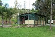 Sturt River Caravan Park - Melbourne 4u 0