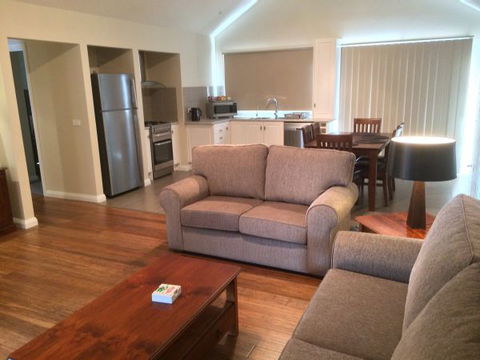 High Peaks Cottages - Accommodation Melbourne 4