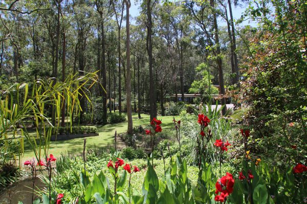 Mount Hutton NSW Accommodation Melbourne