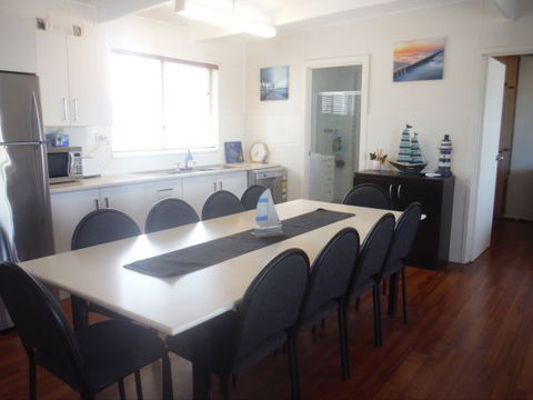 Costa To Coast - Accommodation Melbourne 2