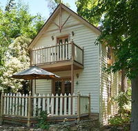 Aldgate Creek Cottage Bed and Breakfast - Accommodation Melbourne