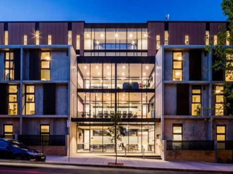 Abercombie Student Accommodation (Summer) - Melbourne 4u 1