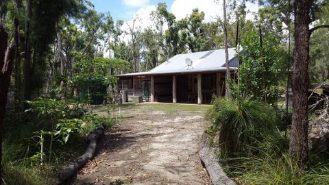 Byfield Cabins On Waterpark Creek - Accommodation Melbourne 0