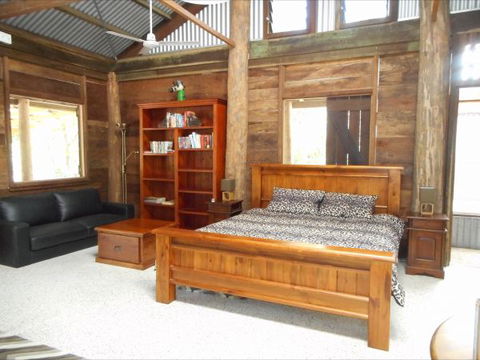 Byfield Cabins On Waterpark Creek - Accommodation Melbourne 1