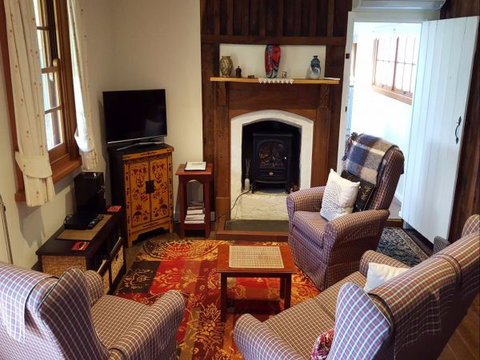 Cameron's Cottage - Accommodation Melbourne 2