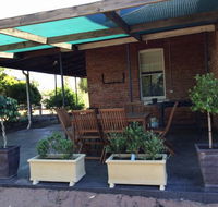 Corryong Holiday Cottages - Sportsview - Accommodation Melbourne