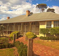 Crown and Anchor Inn - Accommodation Melbourne