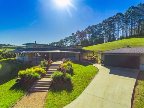 Hinterland Harmony - Accommodation Melbourne 0