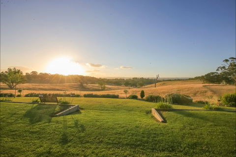 Jura House - Accommodation Melbourne 3