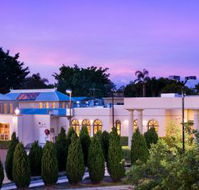 Shangri La Gardens Motel and Function Centre - Accommodation Melbourne