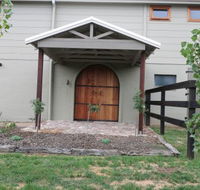 The Loch Barn - Accommodation Melbourne