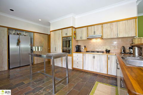 The Maples - Accommodation Melbourne 3