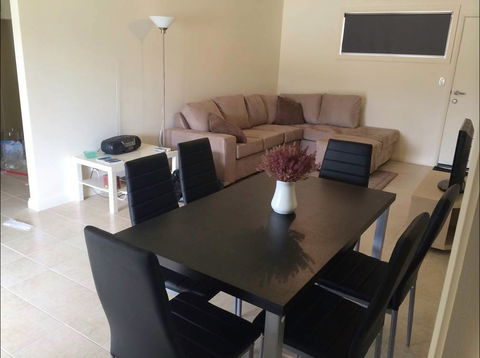 38 Greenbanks Drive Sunny Banks- River Shack Rentals - Accommodation Melbourne 1