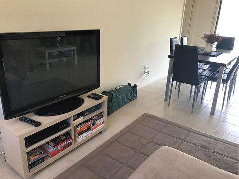 38 Greenbanks Drive Sunny Banks- River Shack Rentals - Accommodation Melbourne 2