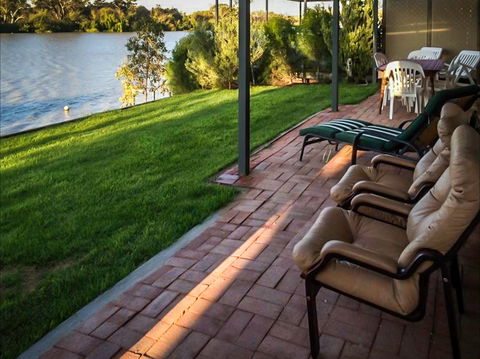 38 Greenbanks Drive Sunny Banks- River Shack Rentals - Accommodation Melbourne 4