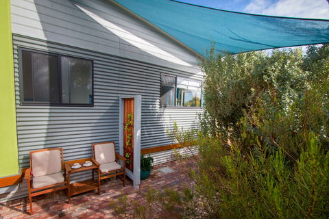 Coorong Cabins - Wren Cabin - Accommodation Melbourne 2