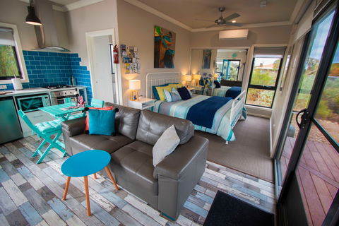 Coorong Cabins - Wren Cabin - Accommodation Melbourne 6