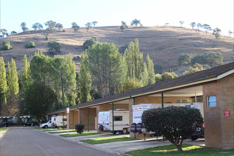 Gundagai Cabins And Tourist Park - Accommodation Melbourne 0