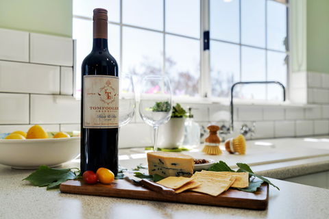 'In The Vines' Guest Cottage - Accommodation Melbourne 9