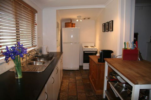 No.72 - Accommodation Melbourne 1