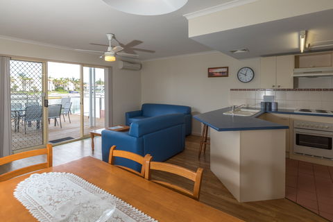 South Point 4/17 - Accommodation Melbourne 3