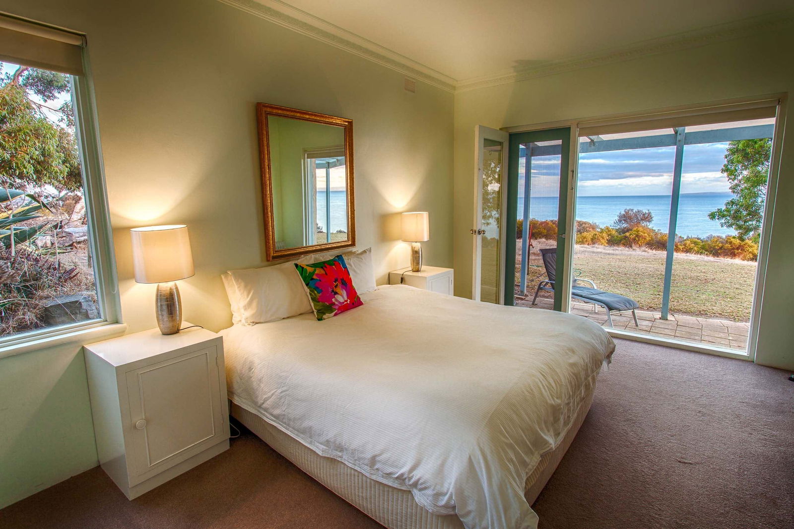 Antechamber Bay SA Melbourne 4u