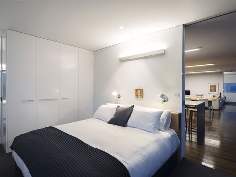 Avalon City Retreat - Melbourne 4u 4