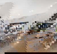 Barefoot at Broke - Accommodation Melbourne