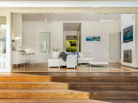 Byron's Brae - Accommodation Melbourne 8